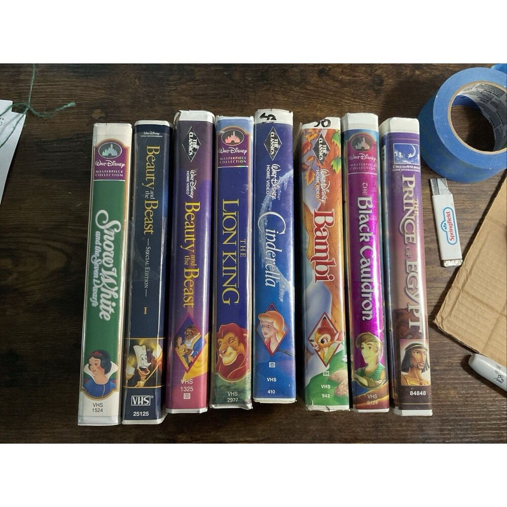 Disney VHS Bundle 8 VHS